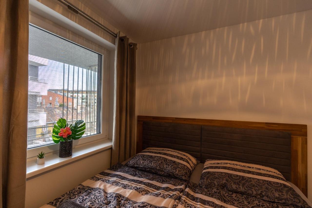 Leo Apartment Budapest Bagian luar foto