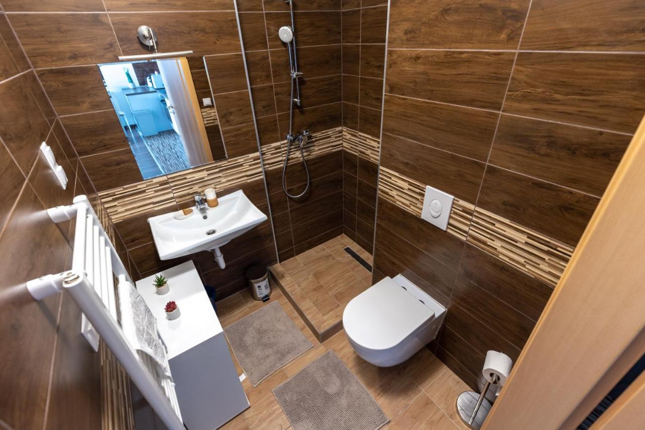 Leo Apartment Budapest Bagian luar foto