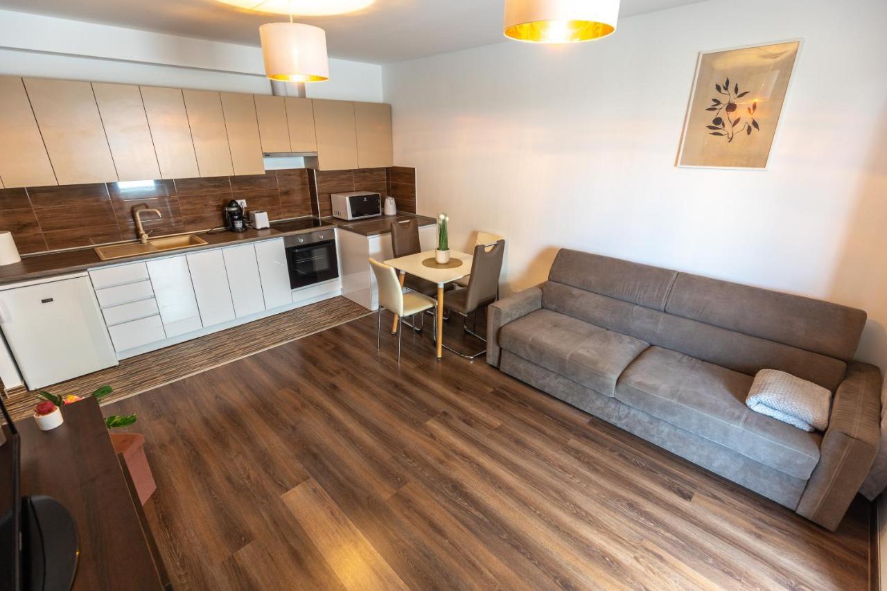 Leo Apartment Budapest Bagian luar foto